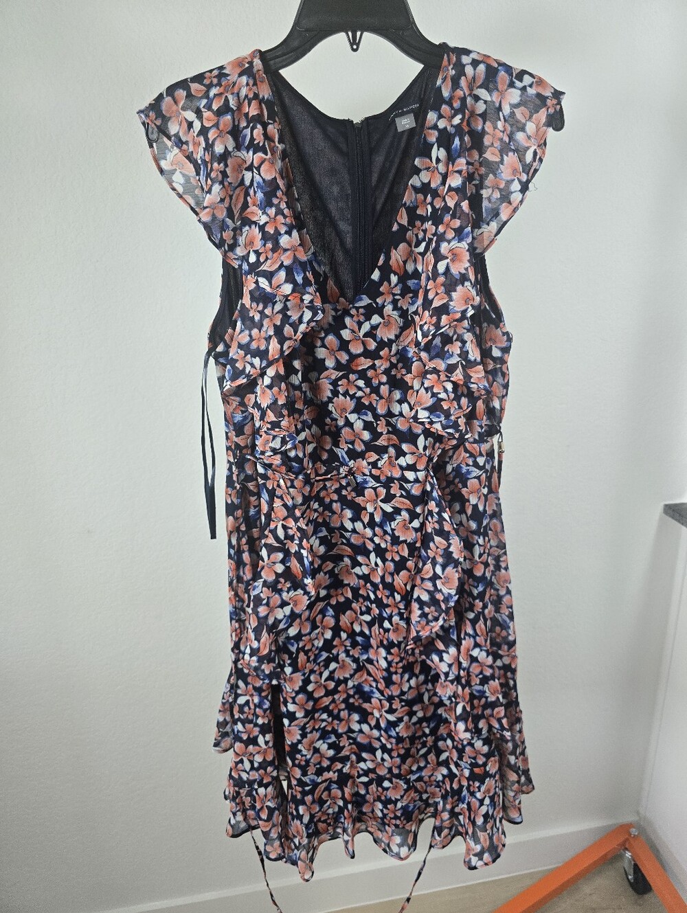 NWT Tommy Hilfiger Floral Ruffle Wrap Dress Navy Pink Size 16 MSRP $129 - Picture 3 of 10